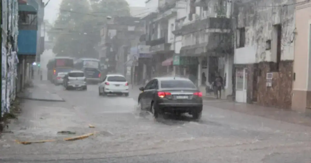 Alerta amarilla por tormentas fuertes en Corrientes: por cuánto tiempo se extiende