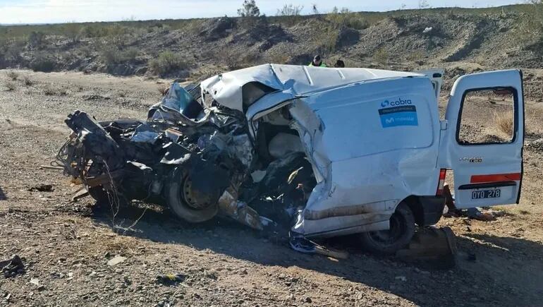 Dos hombres murieron por un choque frontal en una ruta de Río Negro