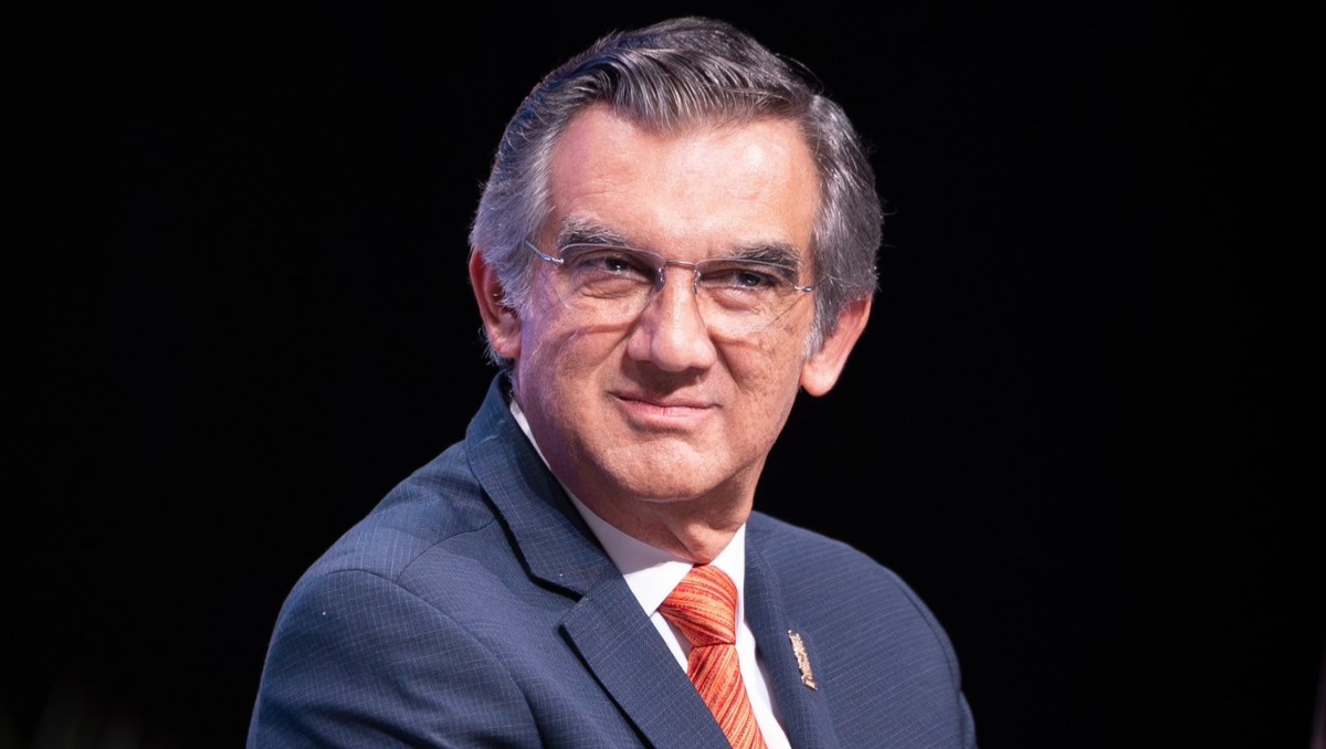 Américo Villarreal rechaza acusaciones y niega revocación de visa