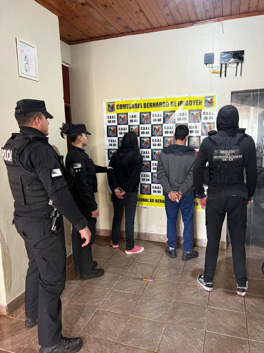 Atraparon a una pareja que robó un almacén en Bernardo de Irigoyen