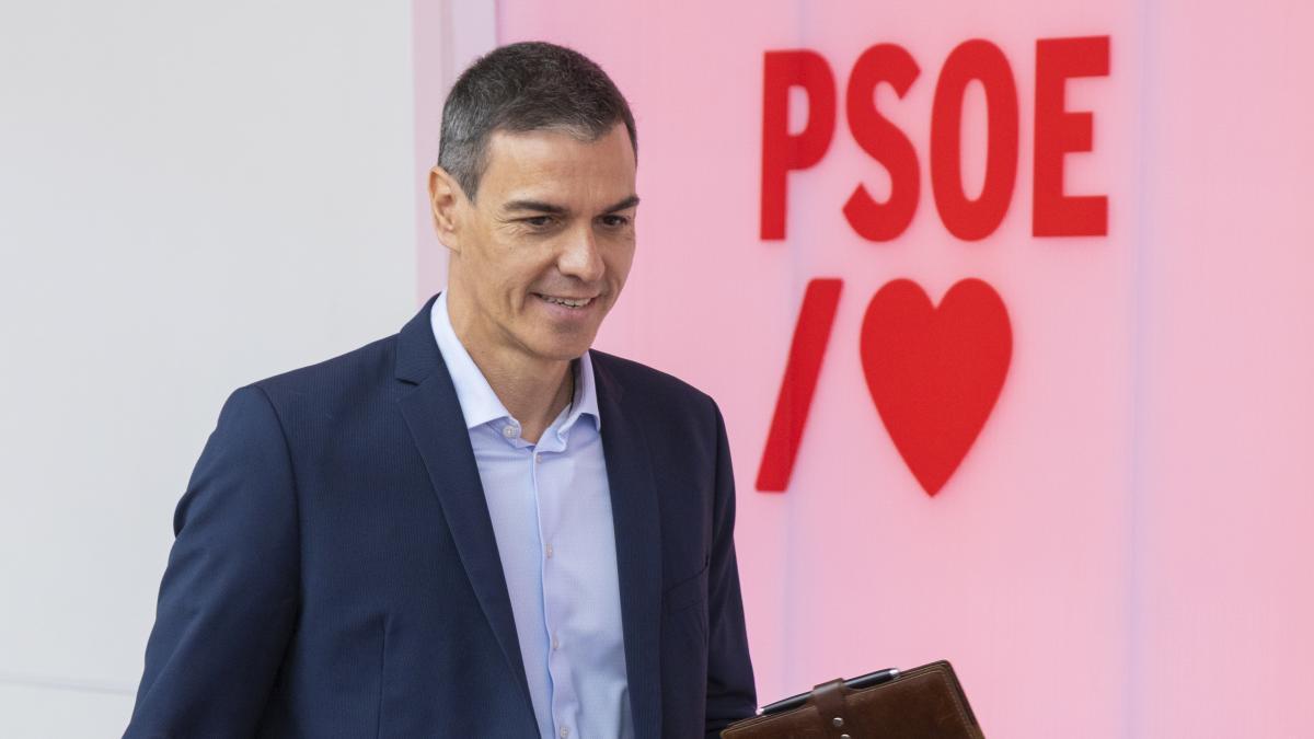Sánchez insta al PSOE a resistir la presión: "No le tenemos miedo a la Justicia"