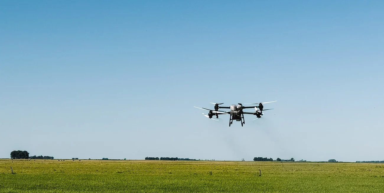 Pilar, entre las primeras localidades de Santa Fe en regular las aplicaciones agrícolas con drones