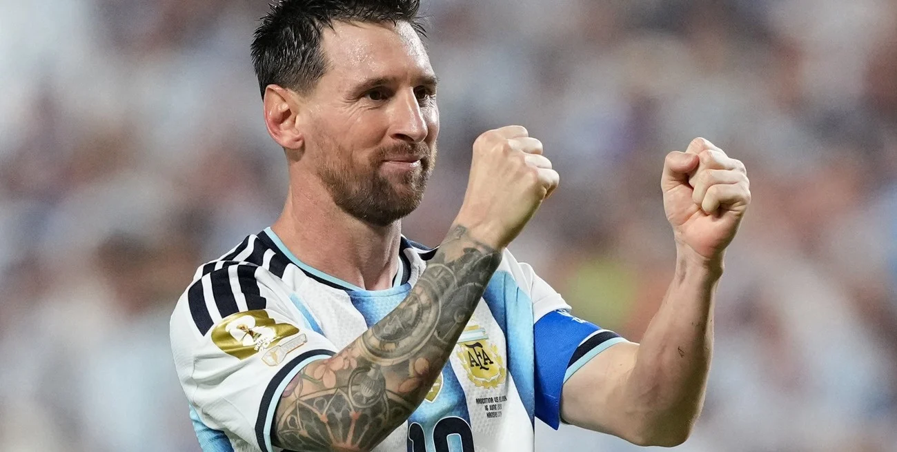 Messi, la irresponsabilidad de una fake news, la estatua en la FIFA y su nombre al Camp Nou