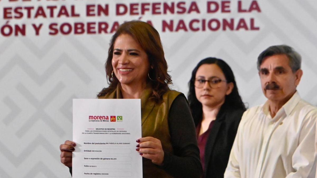 Fabiola Alanís formaliza registro por la Coordinación de la Transformación en Michoacán