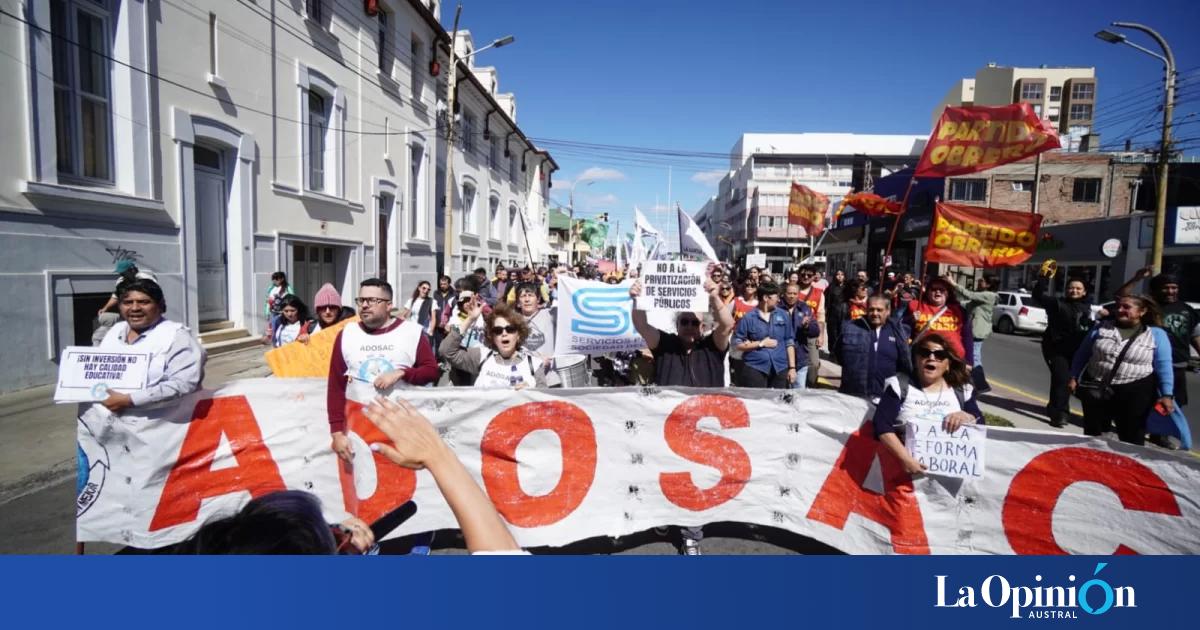 ADOSAC anunció un nuevo paro de 72 horas y se profundiza el conflicto docente