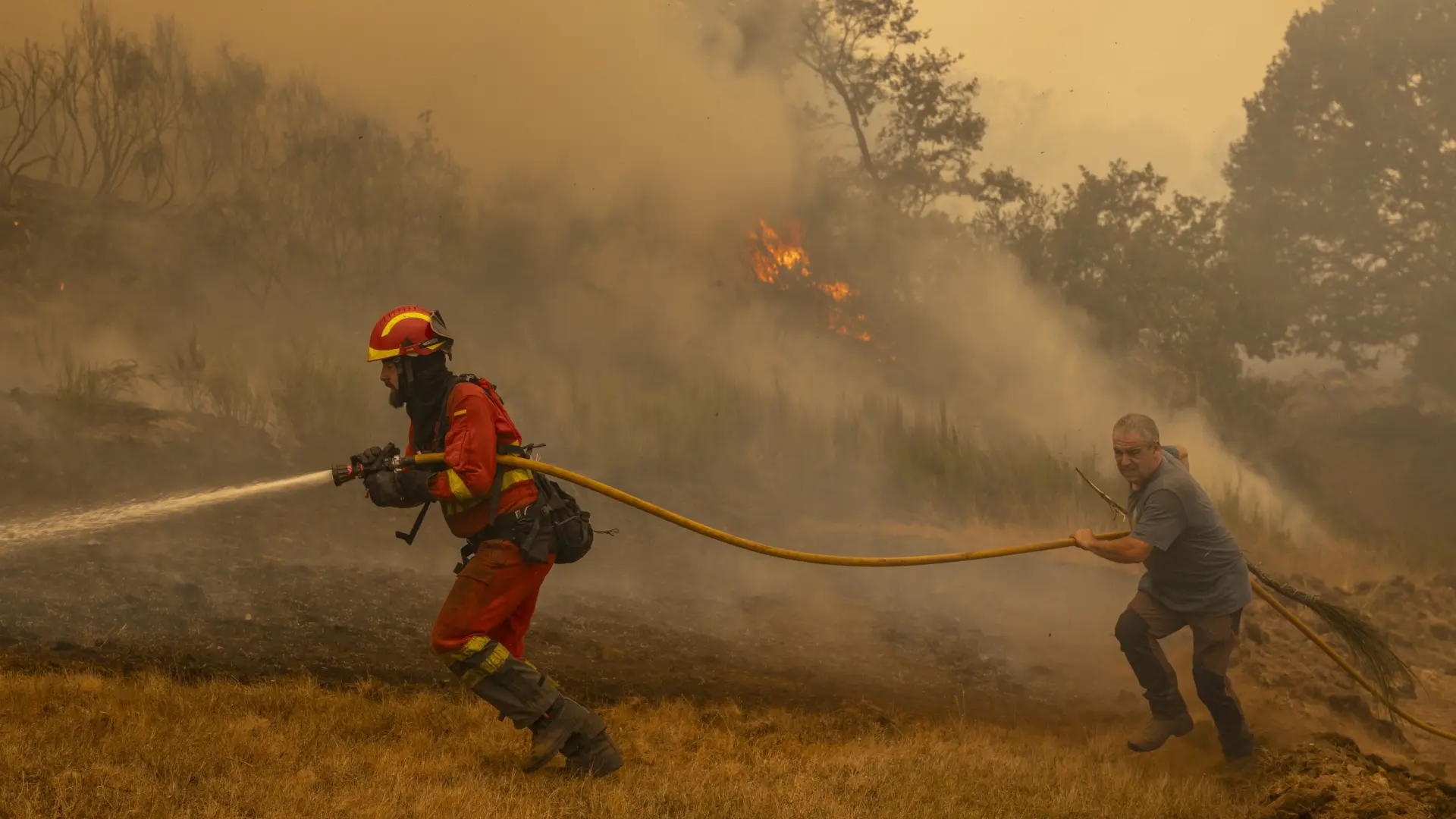 "Nueva era de incendios extremos": los expertos advierten de que el riesgo para este verano es "igual" que el devastador 2025