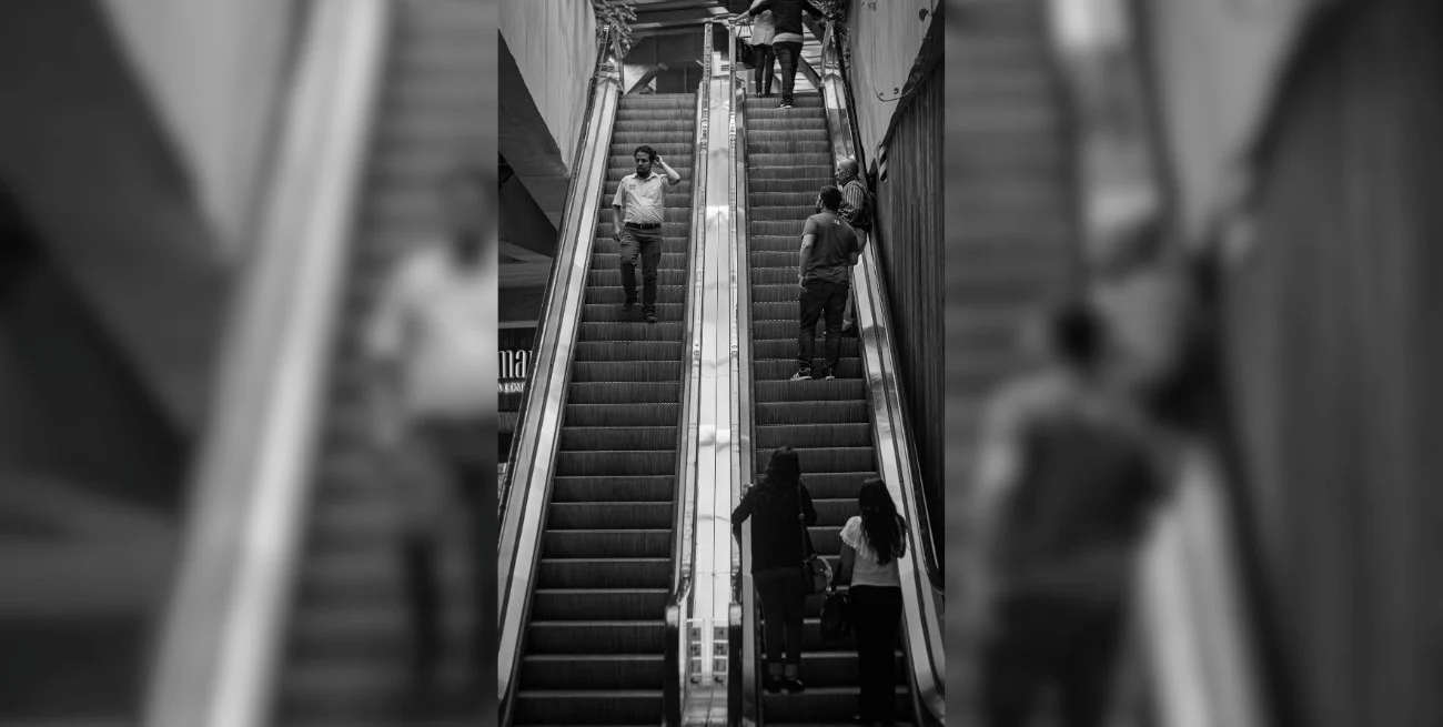 Más acá y más allá de la chifladura colectiva