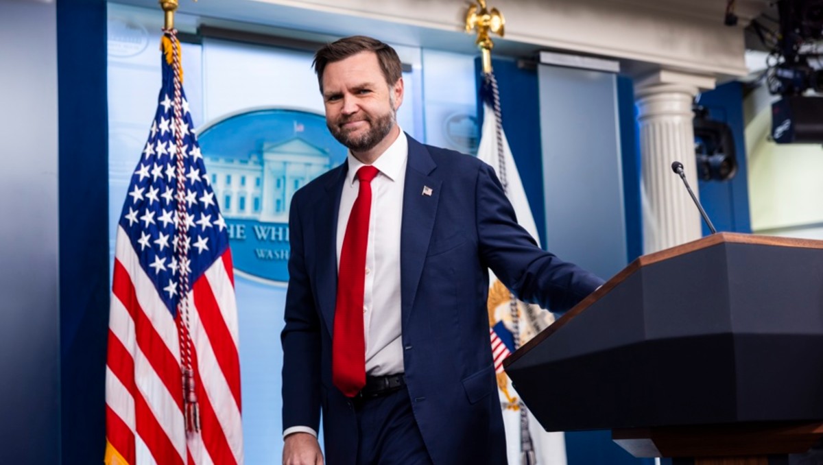JD Vance viaja a Suiza para iniciar negociaciones con Irán