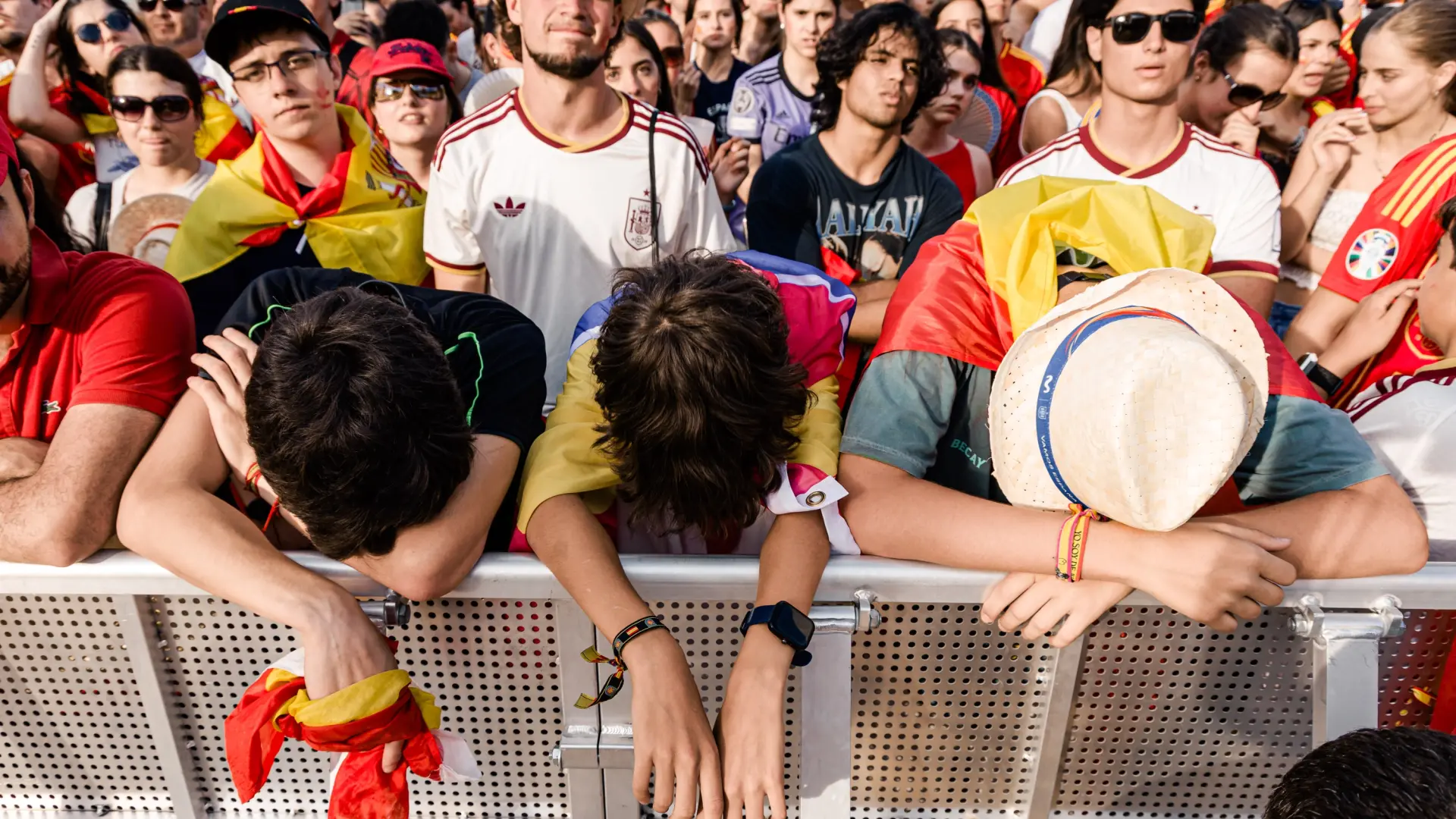 Suspendida la emisión del partido de España en el Mundial este domingo en Colón ante el aviso naranja de la Aemet por intenso calor