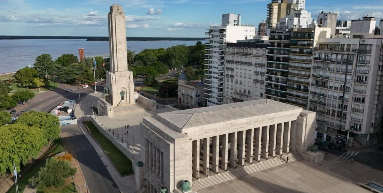 Con una inversión de $4.000 millones, Santa Fe reabre el Monumento y prepara una gran fiesta patria en Rosario