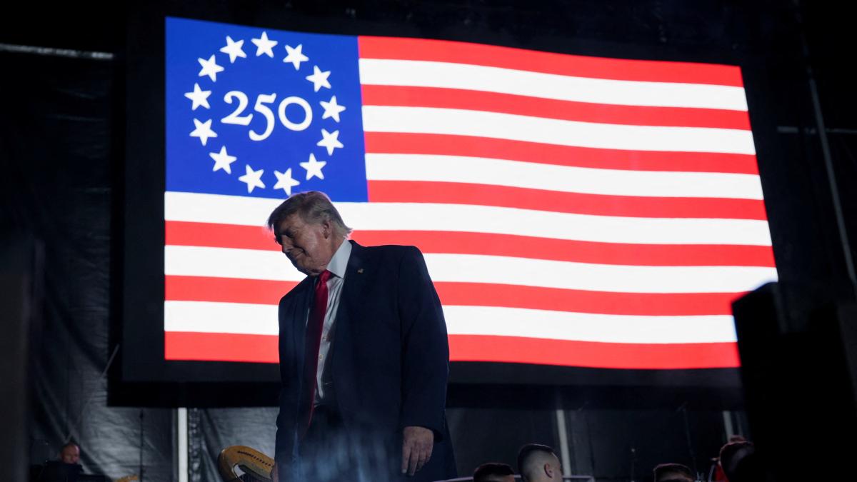 Más campaña que historia: Trump inaugura el 250 aniversario de Estados Unidos