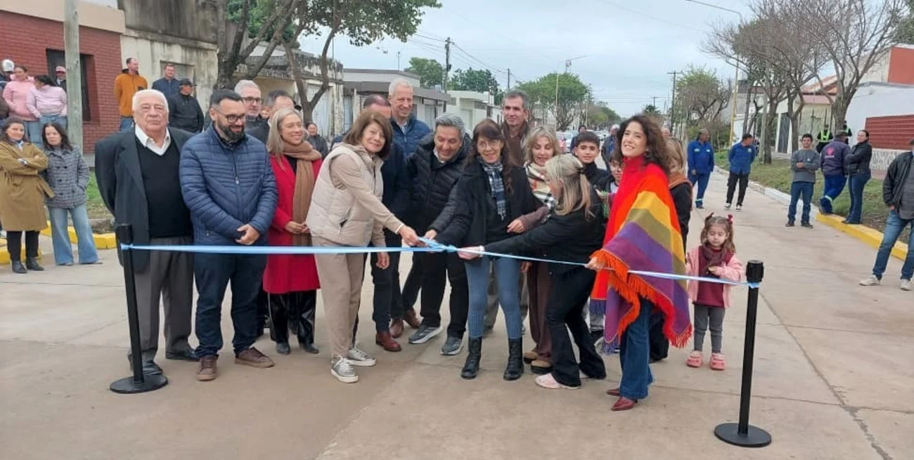 Vera inauguró obras clave y avanzó con nuevos proyectos para fortalecer la infraestructura regional