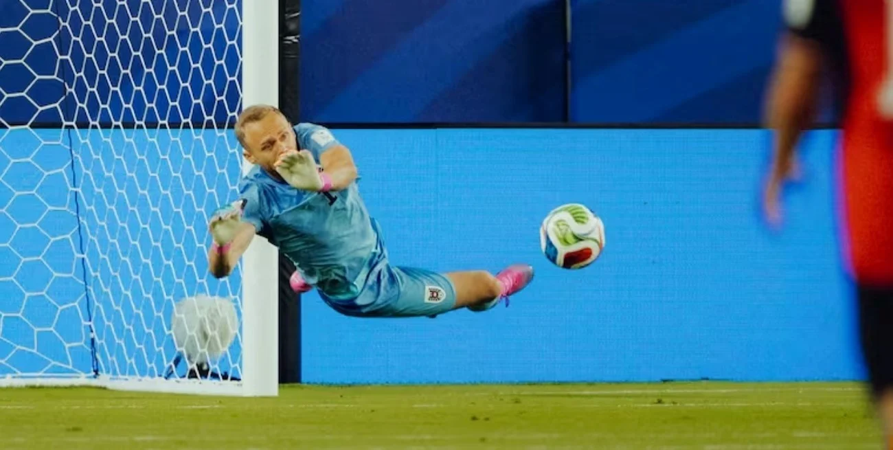 "Soy más de Cristiano": el arquero de Austria picanteó la previa frente a Argentina