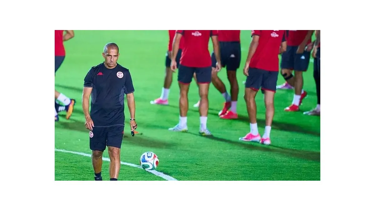 Duró poco: el director técnico de Túnez fue despedido tras perder por goleada en el debut