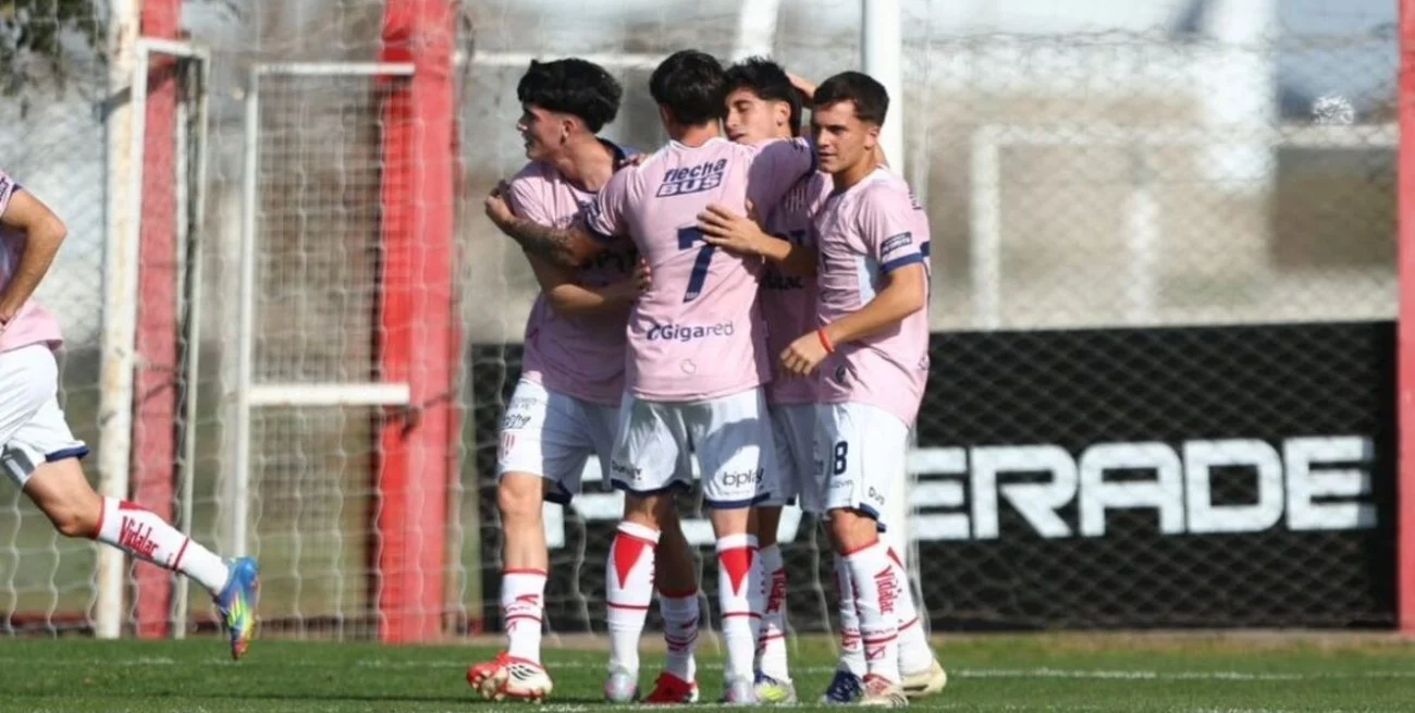 La reserva de Unión le ganó a Instituto pero no pudo meterse en los playoffs