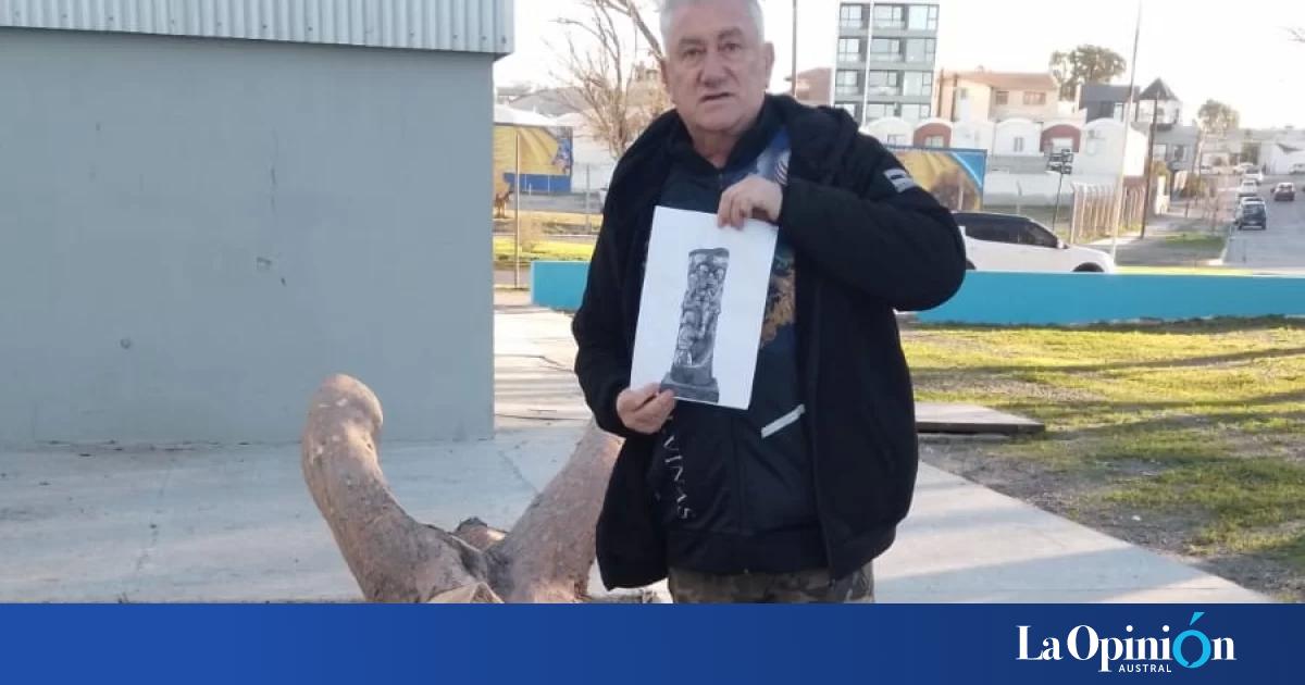 Malvinas, memoria y gratitud: un excombatiente talla en madera el histórico regreso a Puerto Madryn