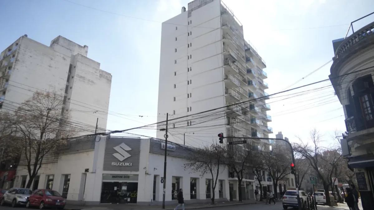Accidente en barrio Lourdes: sufrió traumatismo de cráneo al caer de una altura de 5 metros