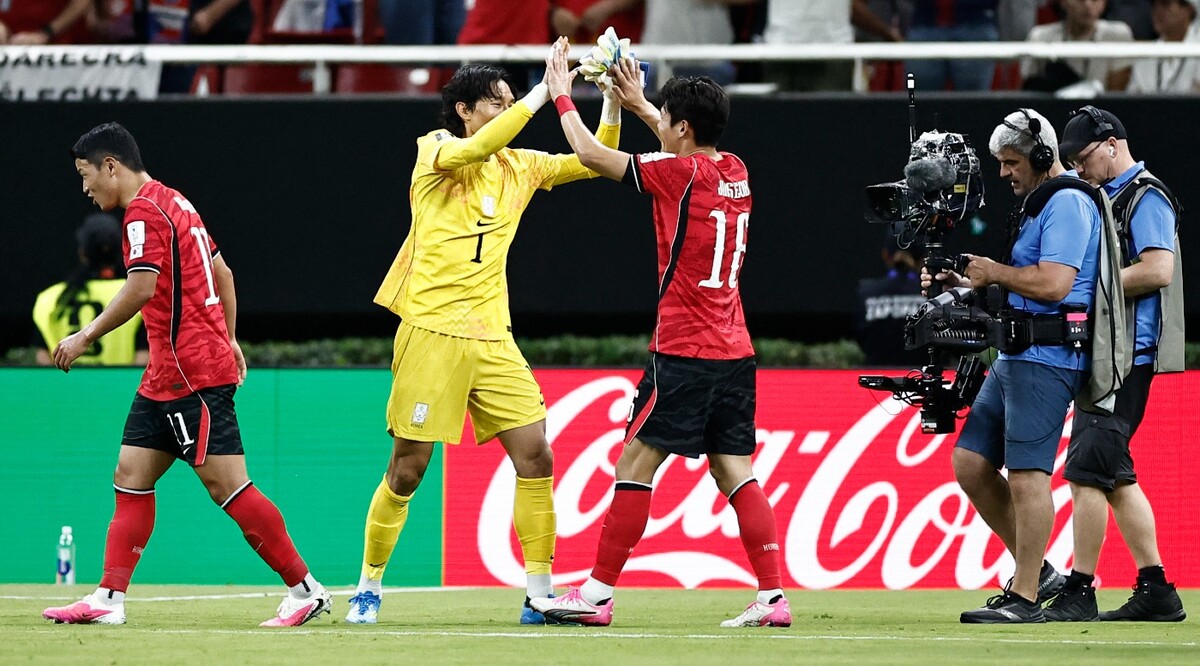 Kim Seung-gyu celebra victoria de Corea ante Chequia en el Mundial