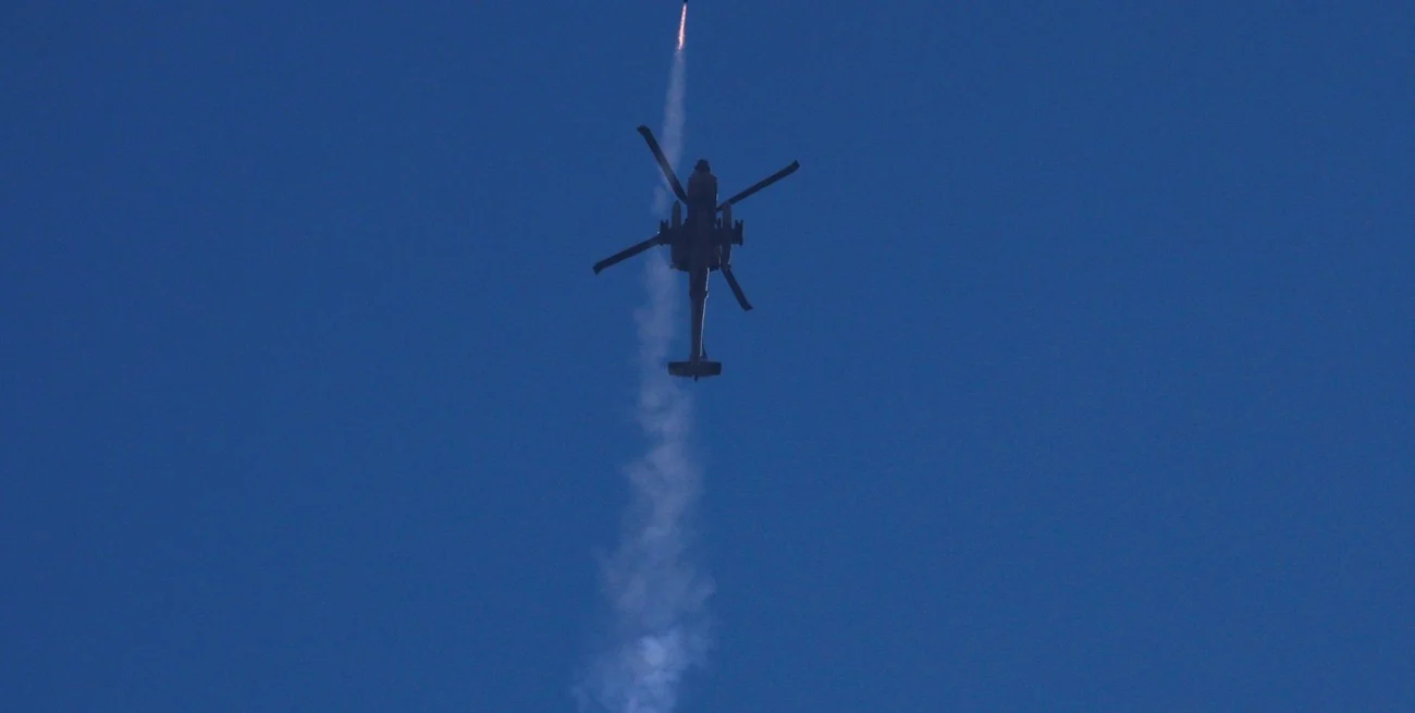 Helicóptero de EE.UU. fue derribado en Ormuz por un dron iraní: Trump anunció represalias