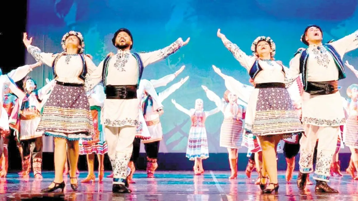 El Ballet Kolomeia celebra 40 años de emociones
