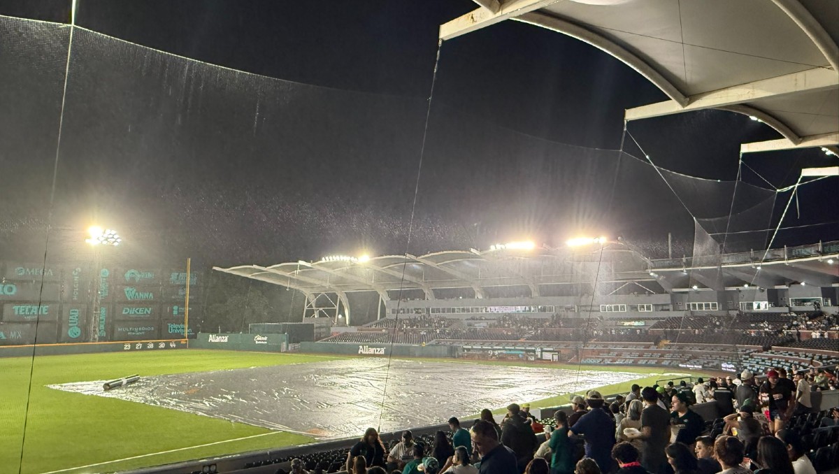 Juego 3 entre Sultanes y Saraperos en Saltillo es suspendido