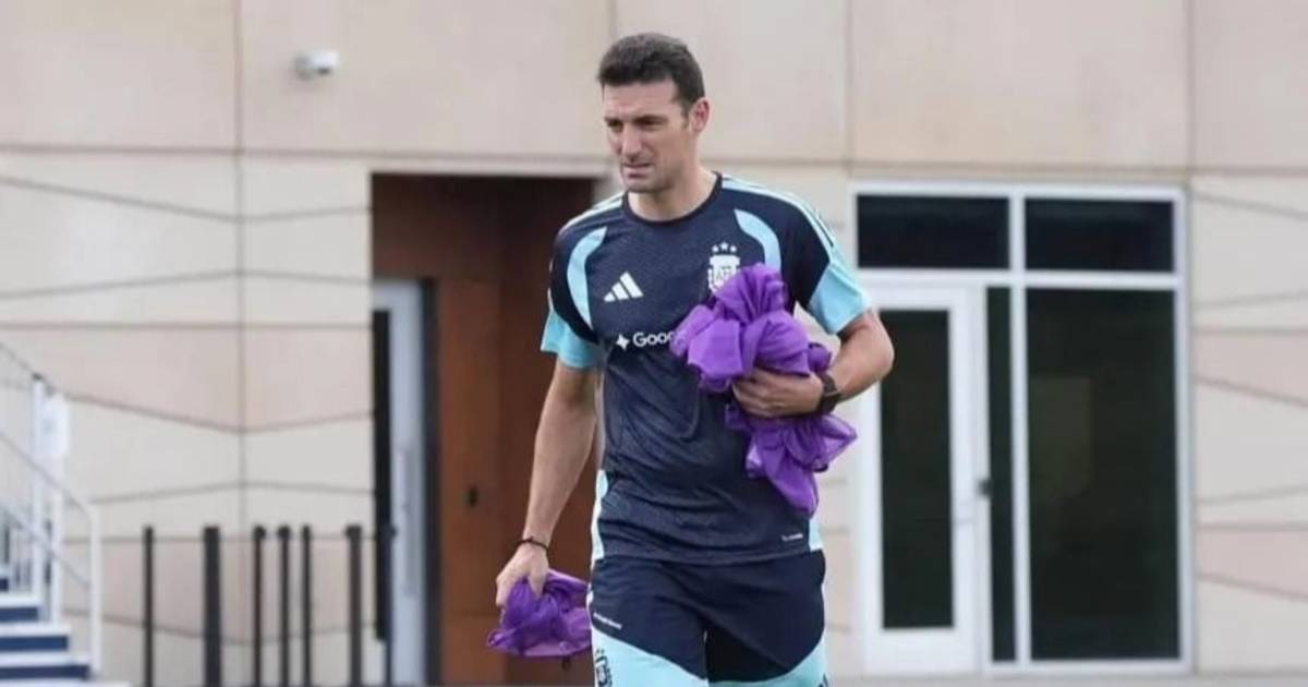 Scaloni probó dos esquemas en el entrenamiento