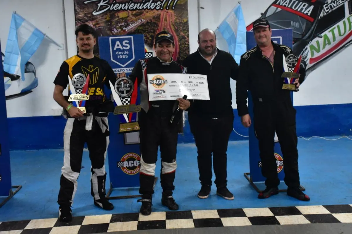 Ni la lluvia paró la carrera de los millones en Oberá