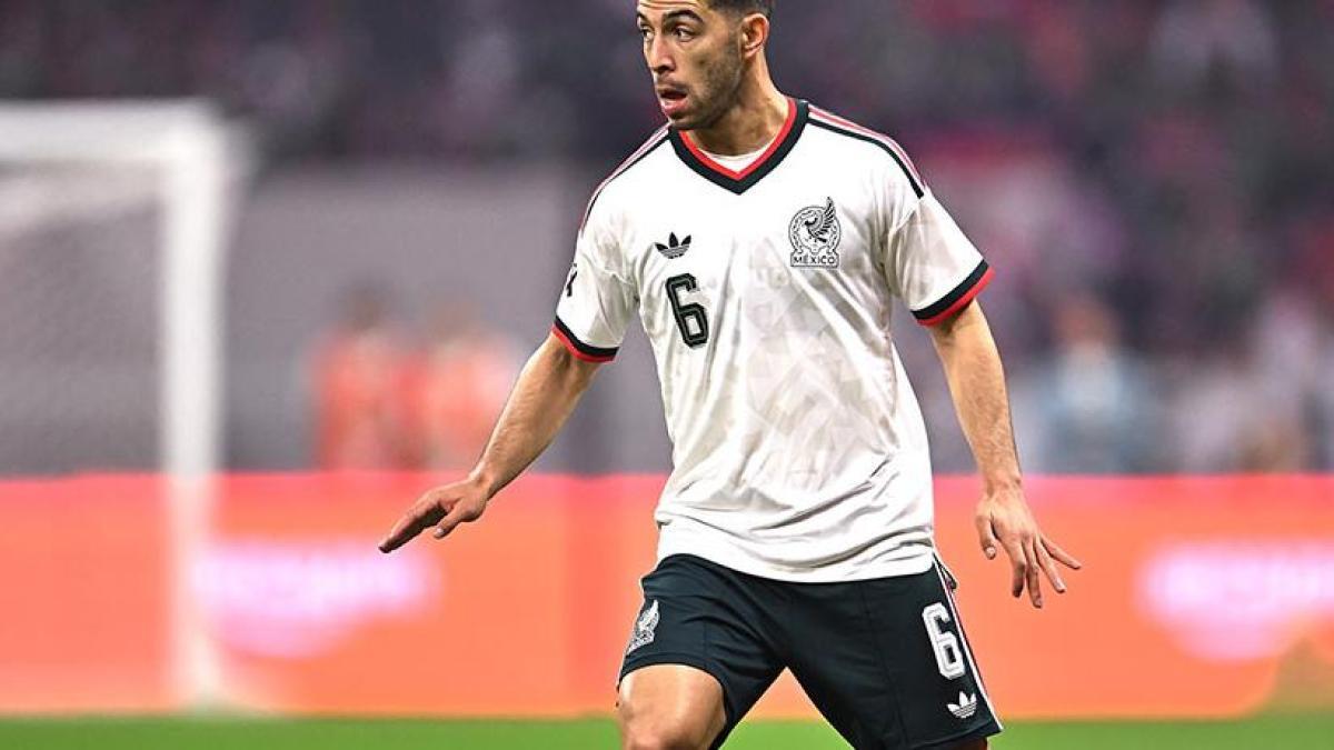 A la Premier League o LaLiga; Erik Lira, muy cerca de irse a Europa