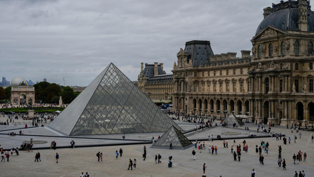 Le musée du Louvre est à "bout de souffle", prévient son président