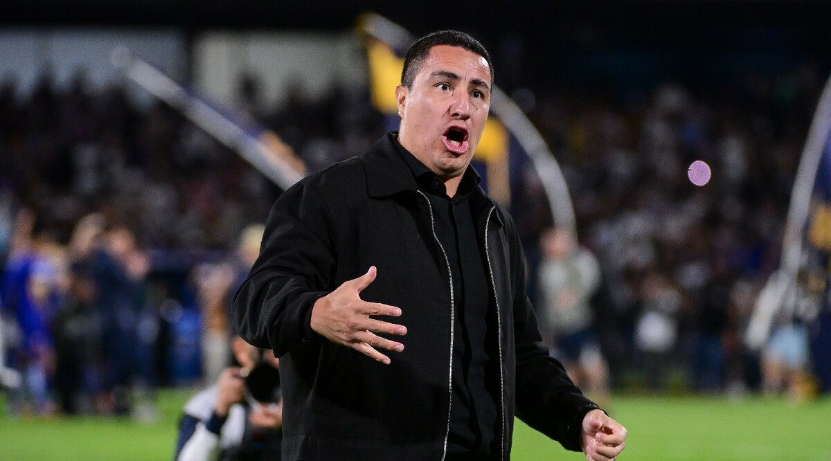 Efraín Juárez es presentado como entrenador del Győri ETO de Hungría