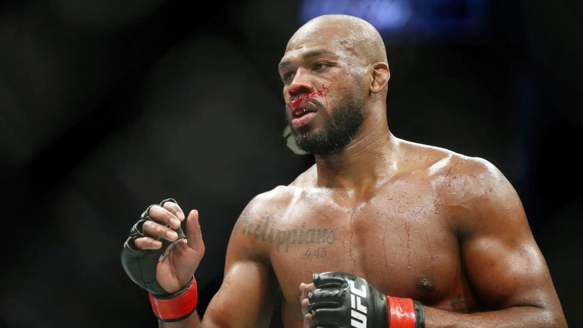 Jon Jones, sobre el estilo de vida de los campeones tras caer Topuria: "La fama, la prensa, las chicas…"