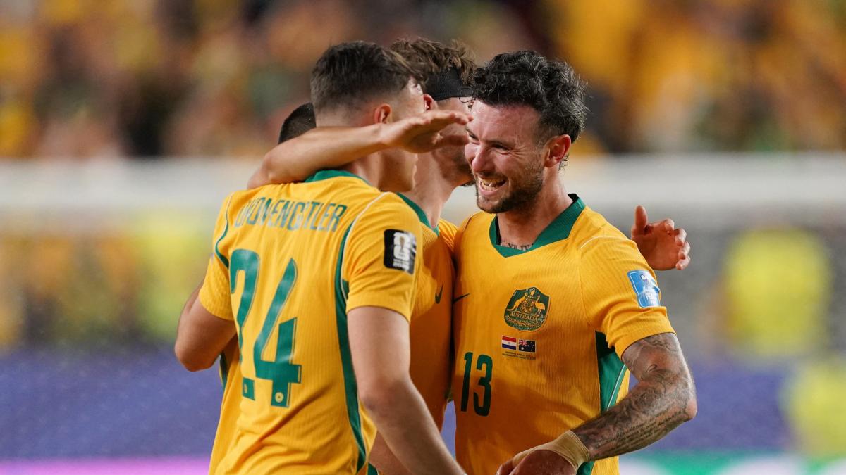 Paraguay no logra la histórica victoria y espera resultados; Australia avanza a dieciseisavos