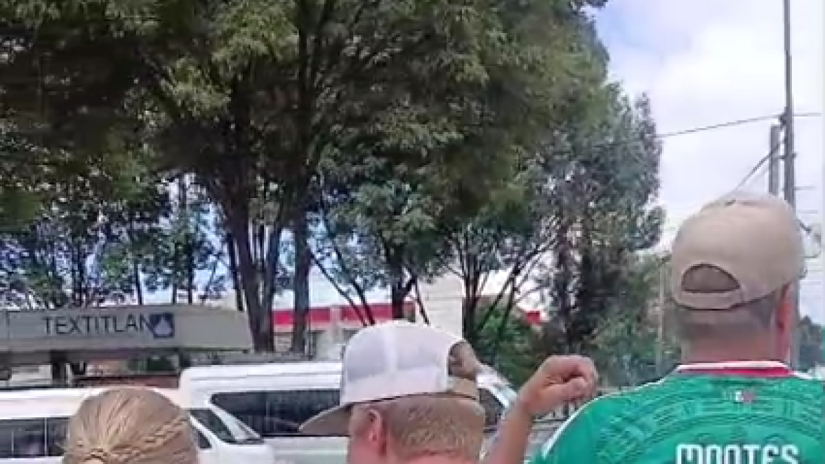 De Hermosillo y Dakota a la CDMX: La travesía familiar para ver el regreso de César Montes