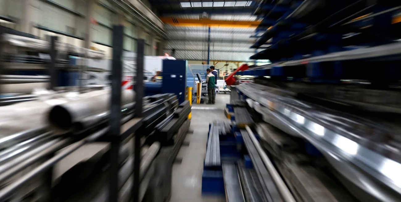 La industria nacional sigue debajo del piso del 60% en la utilización de sus plantas