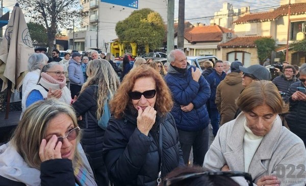 "No a la droga y el botellón": vecinos de Playa Grande exigieron mayor presencia policial