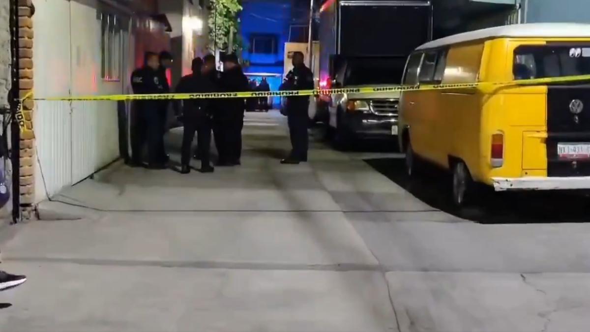 Balacera en Azcapotzalco; matan a cuatro adultos y hieren a dos jovencitas