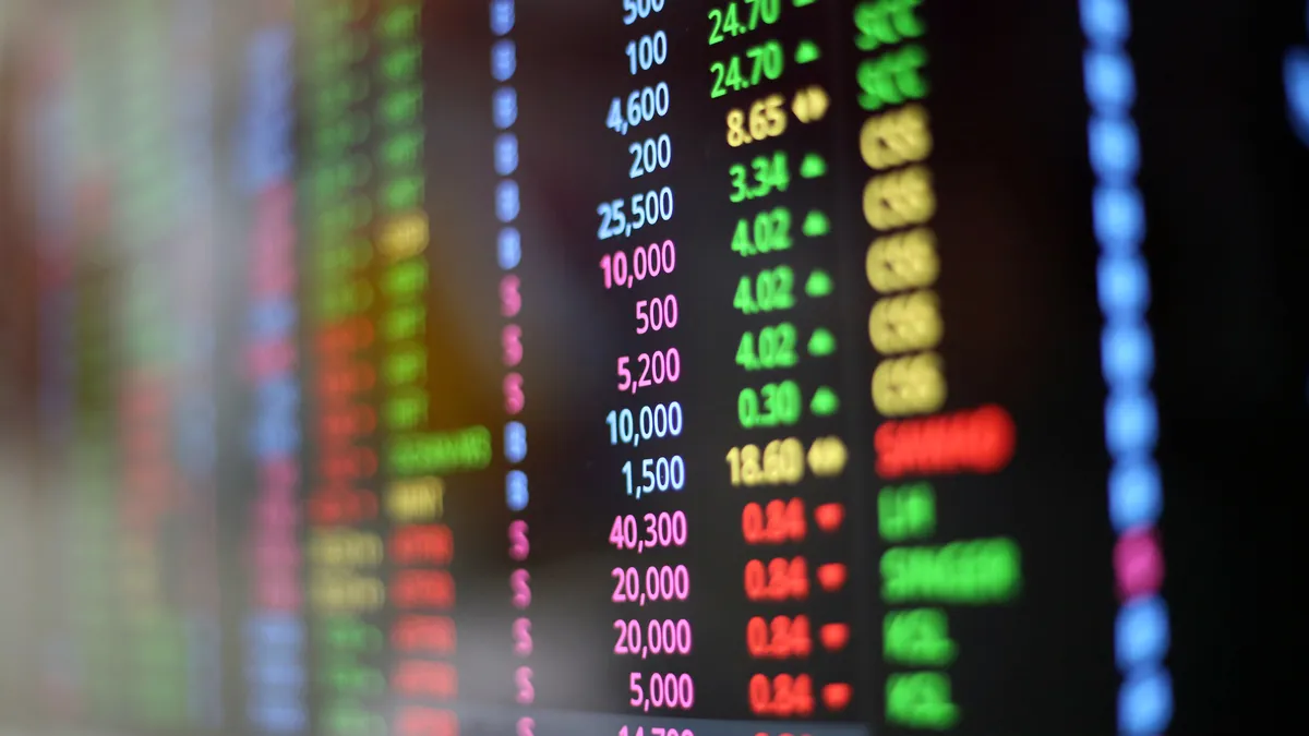 Golpe a los activos argentinos: los ADRs cayeron hasta 16% en la semana y el riesgo país escaló a casi 440 puntos
