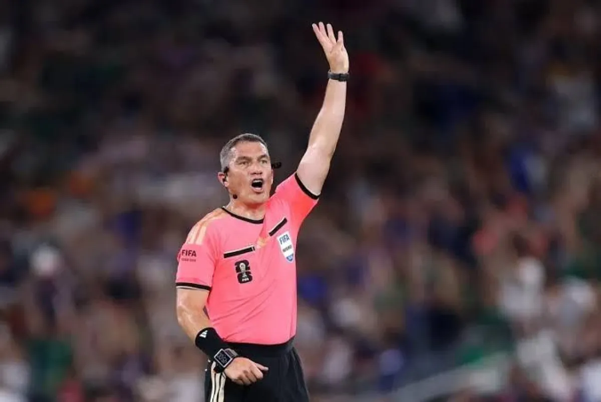 István Kovács, el árbitro que dirigirá Argentina