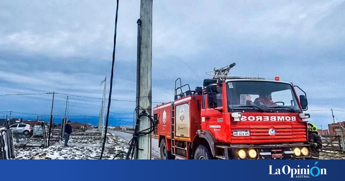 Alerta en Río Gallegos por un cable cortado y chispazos en la vía pública