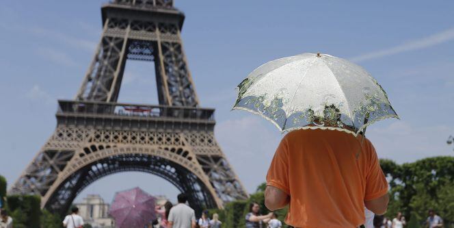 Mueren dos niños de dos y cuatros años en Francia olvidados en un automóvil en plena ola de calor