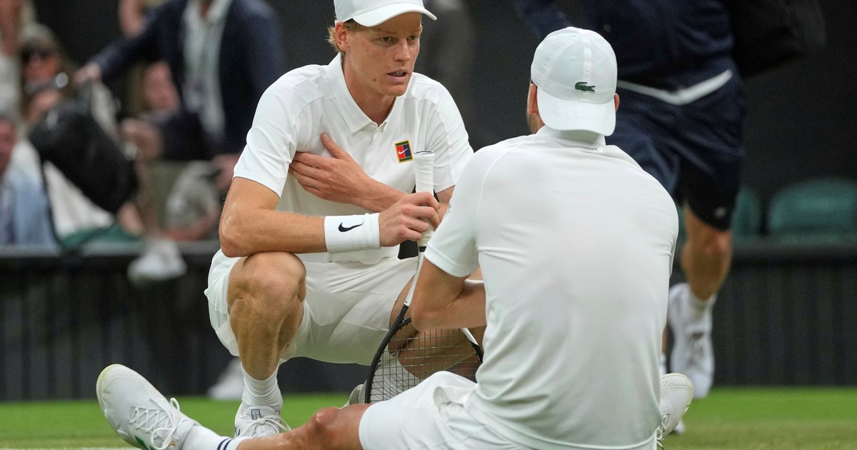 Estuvo a un set de eliminar a Sinner, salió del Top 100 y volverá a tener una chance en Wimbledon