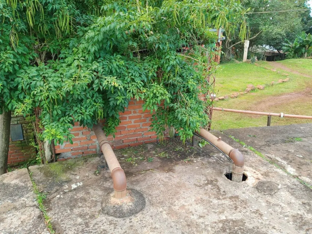 Volvió el agua a Puerto Piray pero hay preocupación por la turbiedad del líquido