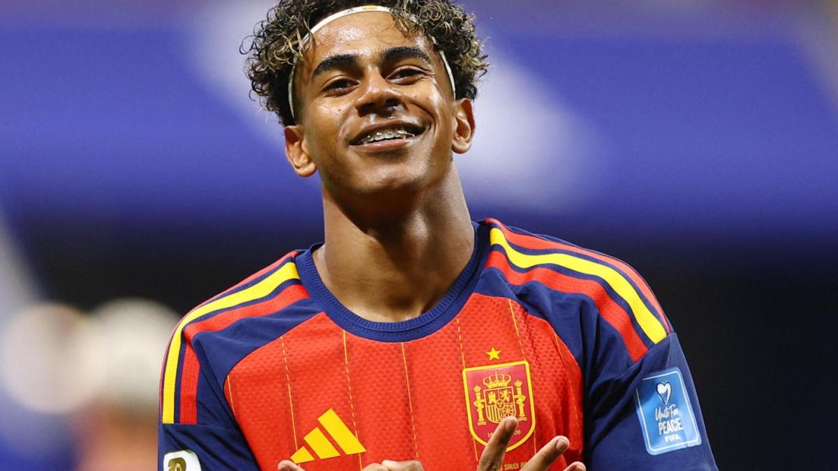 Lamine Yamal tras la goleada de España: "Llevaba mucho tiempo sin poder jugar"