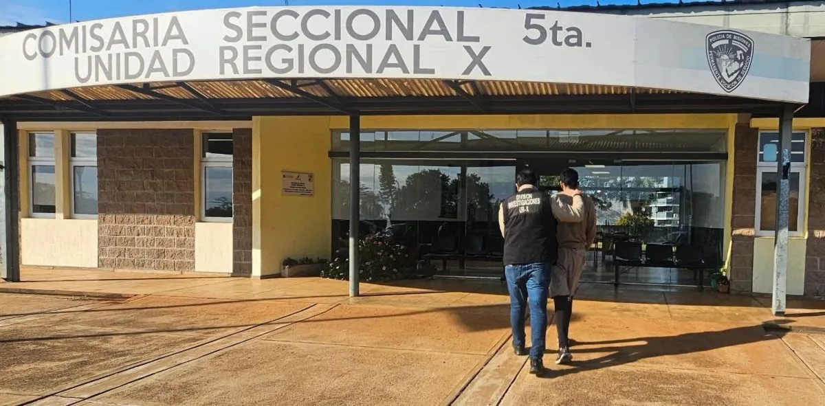 Garupá: detuvieron a dos limpiavidrios que hostigaban a conductores y les exigían dinero con amenazas