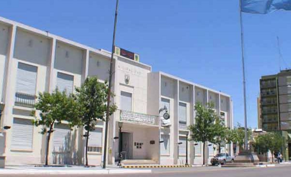 La Municipalidad de Santa Rosa abonará sueldos y aguinaldos el próximo lunes