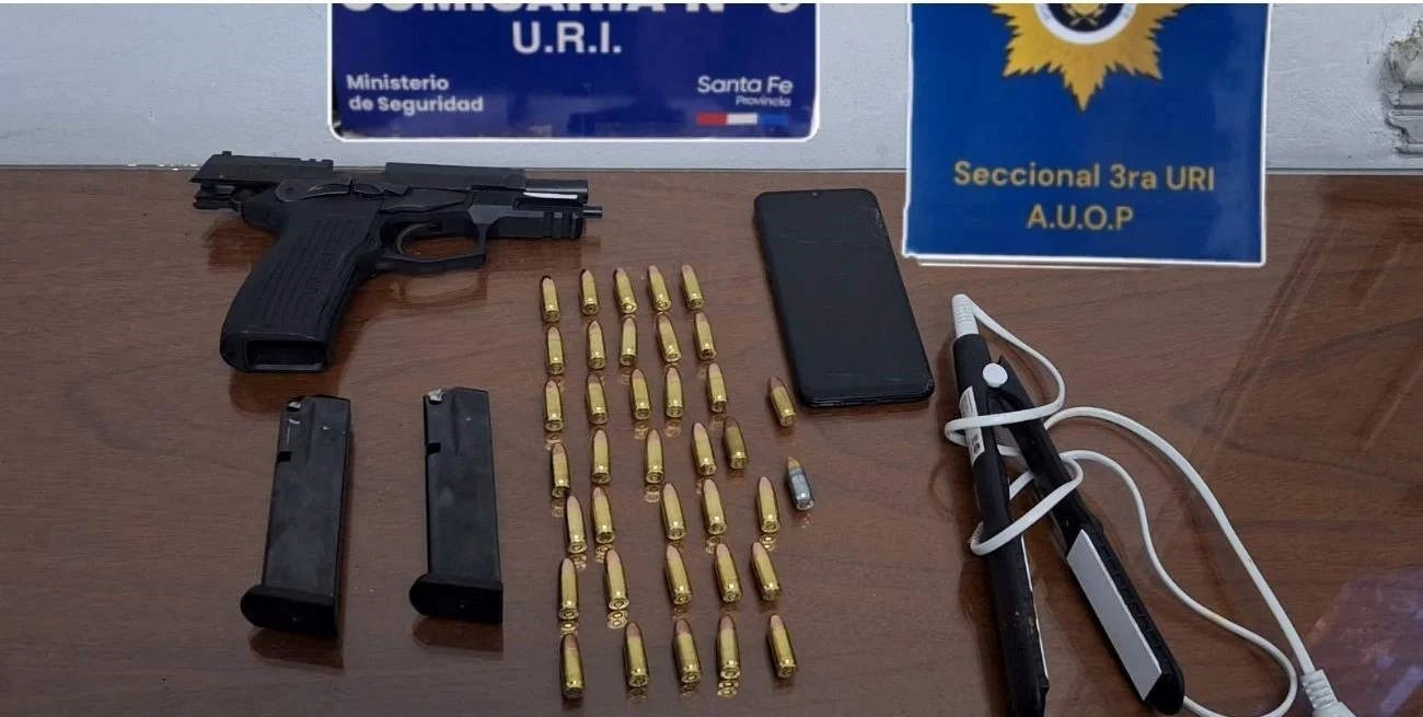 Barranquitas Oeste: detuvieron a dos personas y secuestraron una pistola de grueso calibre