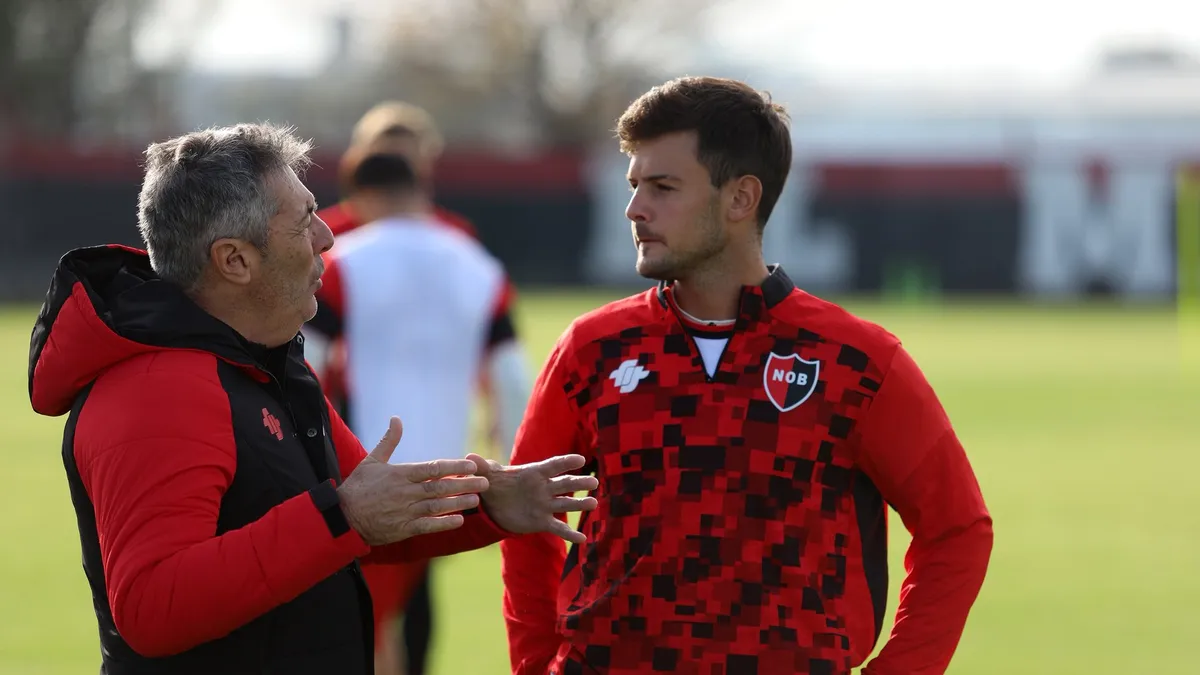Newell's: mientras busca fortalecer la zaga, podría tener un refuerzo interno'