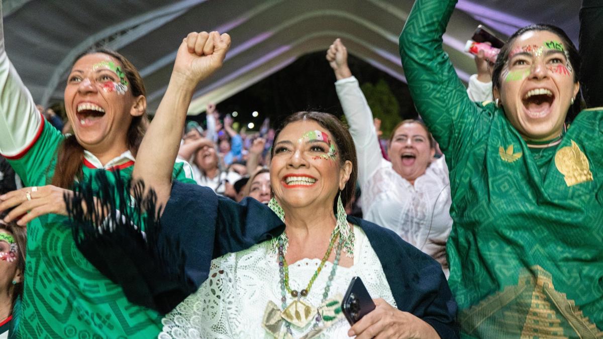 Brugada felicita al TRI por su paso perfecto a la siguiente ronda del Mundial