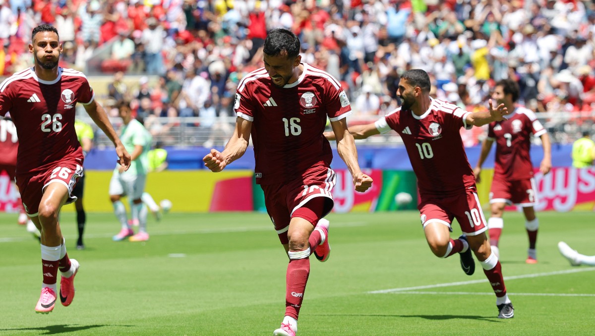 Qatar obtiene su primer punto en Mundiales al empatar con Suiza