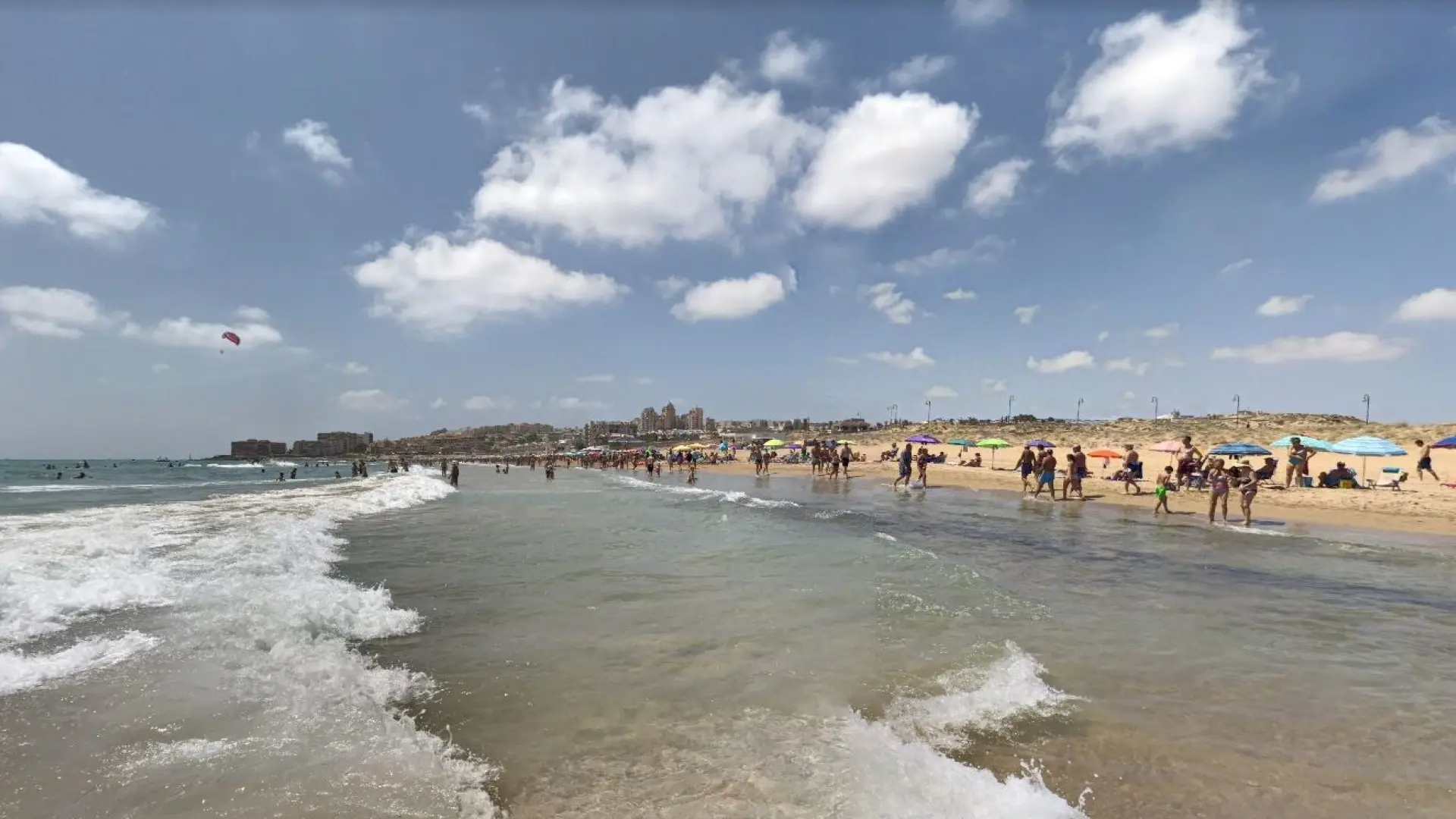 Dos personas mueren ahogadas en playas de Pilar de la Horadada y Torrevieja